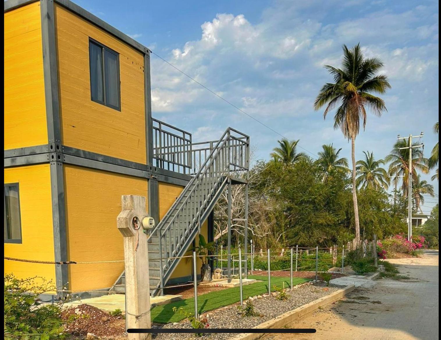 Yellow House 6 Minutos De Playa Barra de Navidad Δωμάτιο φωτογραφία