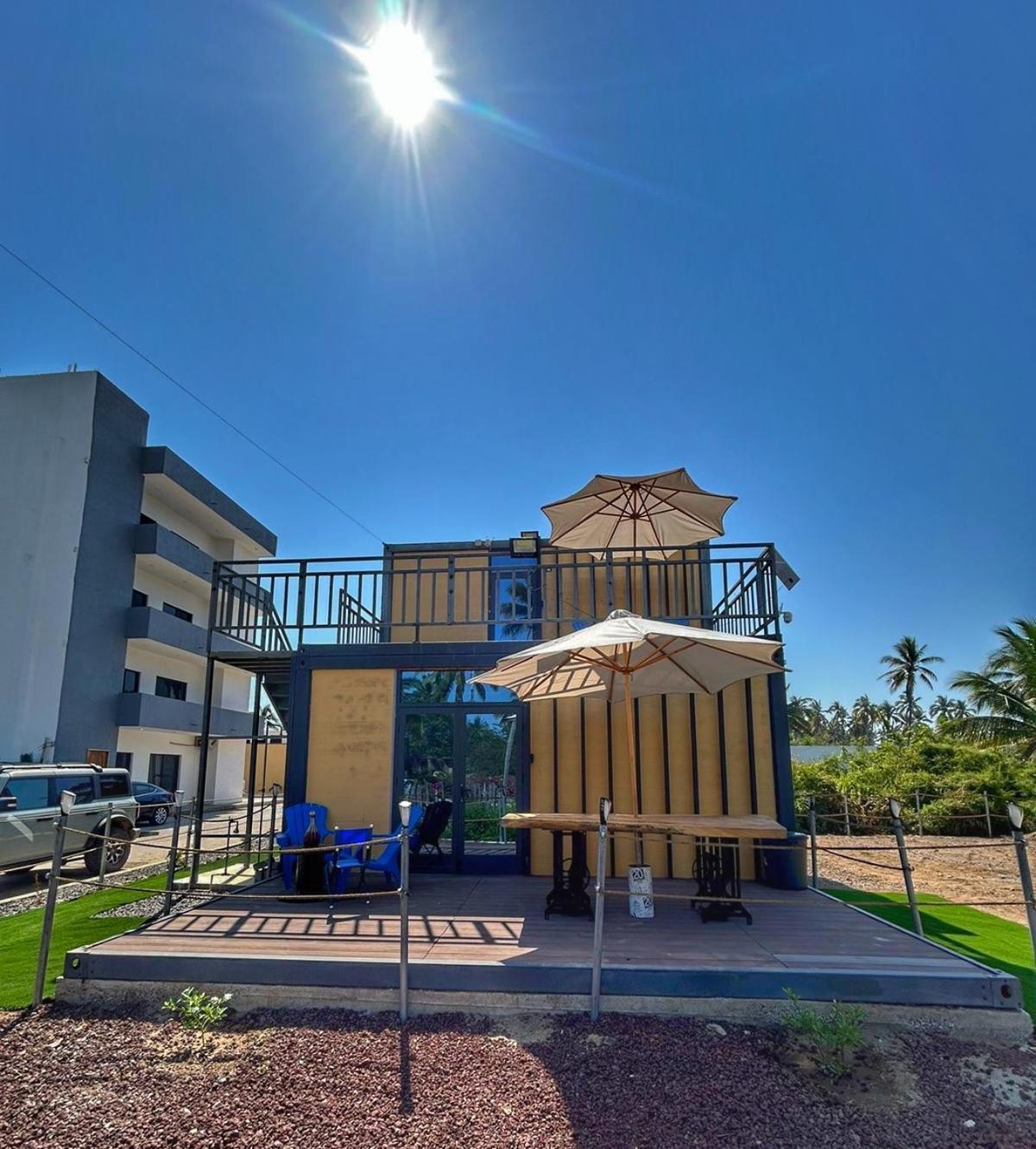 Yellow House 6 Minutos De Playa Barra de Navidad Εξωτερικό φωτογραφία